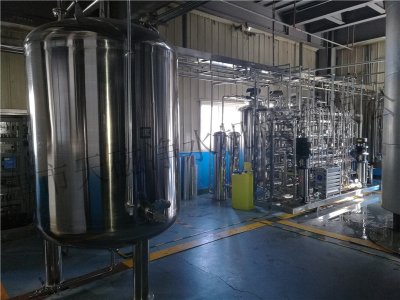 <b>热烈庆祝某央企纯化水设备验收成功</b>